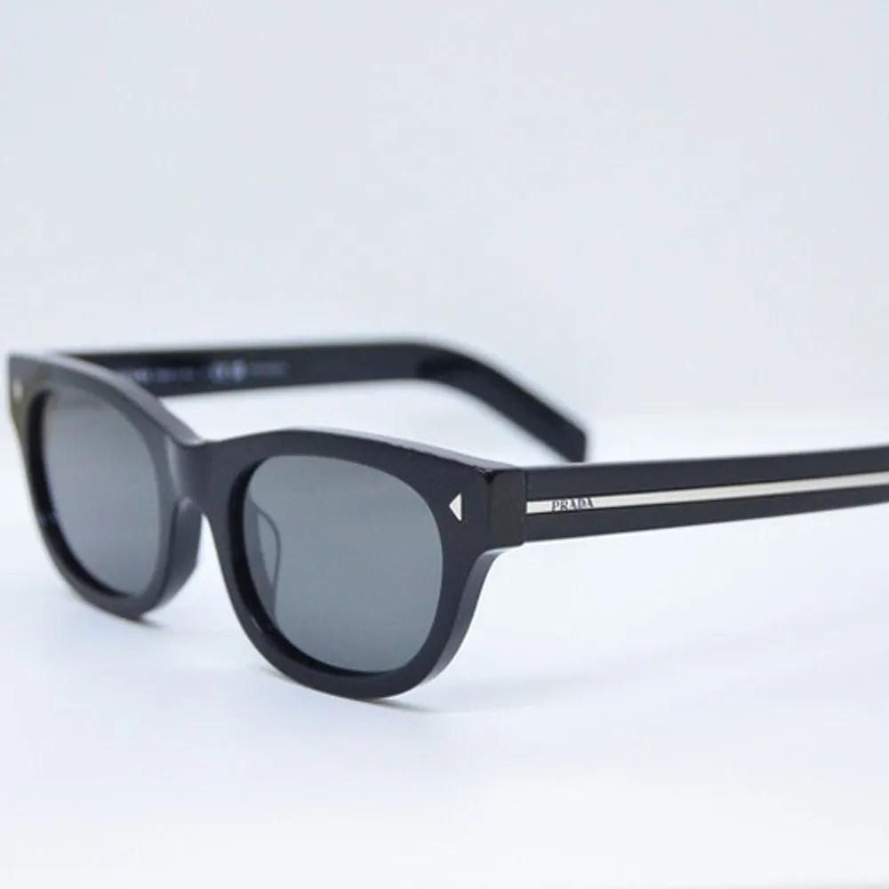 PRADA SPR C09F 16K08G, Prada Eyewear Collection Polarized Sunglasses PR C09SF
PRADA SPR C09F 16K08G, Prada Eyewear Collection Polarized Sunglasses PR C09SF