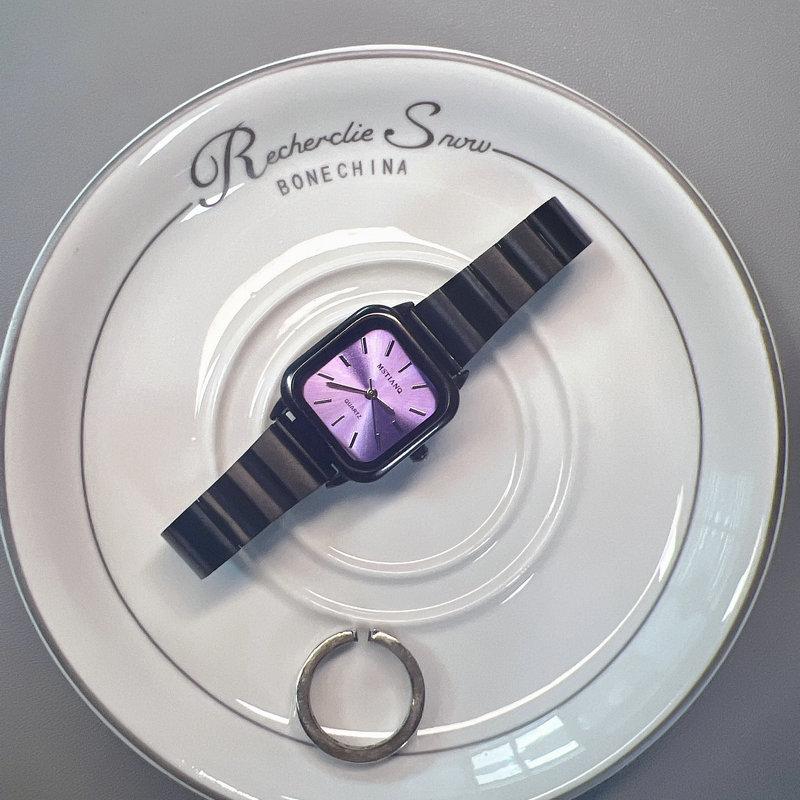 Watch Girls Style Light Luxury Niche High-End Retro Sense Exquisite And Versatile Workplace Square Subdial Women S Watch
Watch Girls Style Light Luxury Niche High-End Retro Sense Exquisite And Versatile Workplace Square Subdial Women S Watch