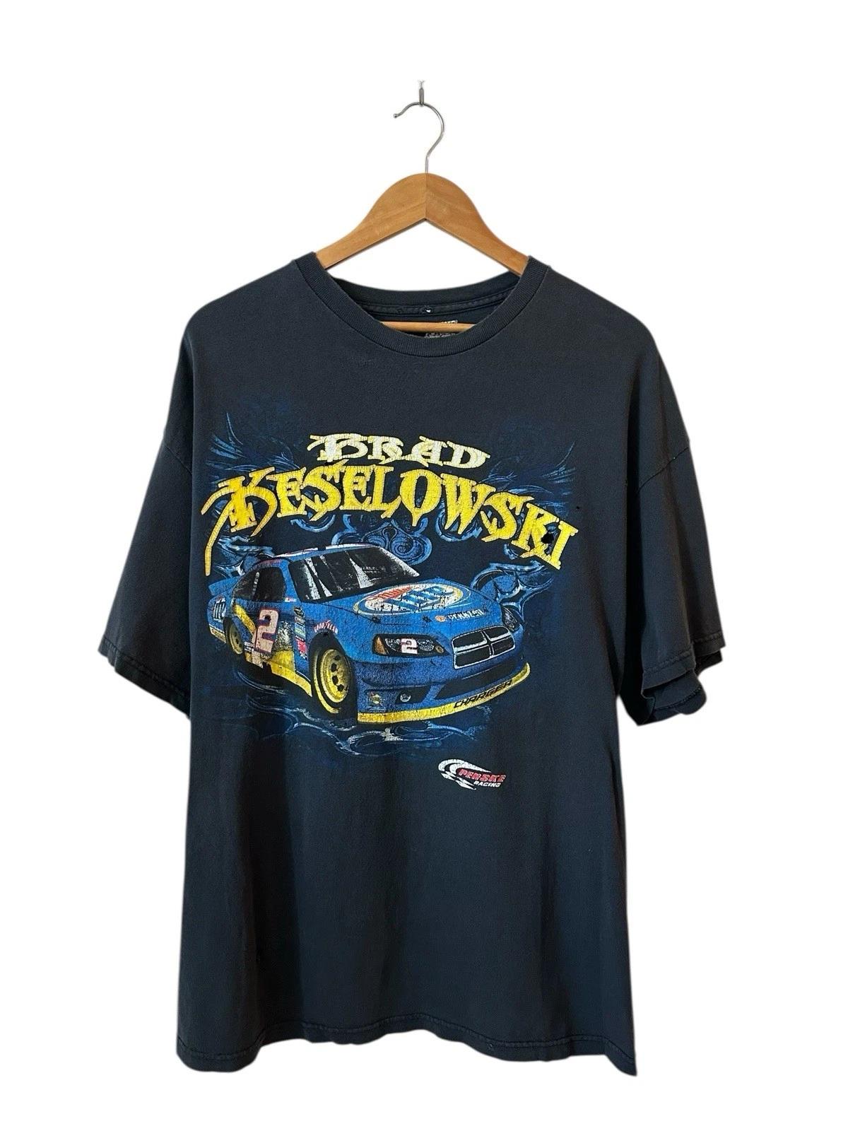 Brad Keselowski Miller Lite Nascar T Shirt Men’s XL Distressed Black Vtg 2XL
Brad Keselowski Miller Lite Nascar T Shirt Men’s XL Distressed Black Vtg 2XL