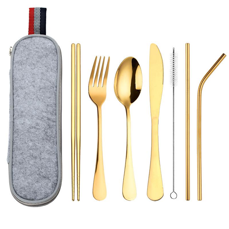 8Pcs/Set Tableware Reusable Travel Cutlery Set With Stainless Steel Spoon Fork Chopsticks Straw Brush With Case Camping Utensils золотий
8Pcs/Set Tableware Reusable Travel Cutlery Set With Stainless Steel Spoon Fork Chopsticks Straw Brush With Case Camping Utensils золотий