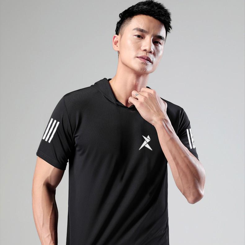 Мужская и женская фитнес-футболка с капюшоном и коротким рукавом из быстросохнущего ледяного шелка 2XL (78-86 kg) чёрный
Мужская и женская фитнес-футболка с капюшоном и коротким рукавом из быстросохнущего ледяного шелка 2XL (78-86 kg) чёрный