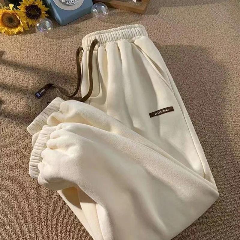 Флисовые спортивные штаны женские зимние новые теплые повседневные шаровары корейская мода универсальные свободные толстые теплые брюки 3XL абрикосовый
Флисовые спортивные штаны женские зимние новые теплые повседневные шаровары корейская мода универсальные свободные толстые теплые брюки 3XL абрикосовый