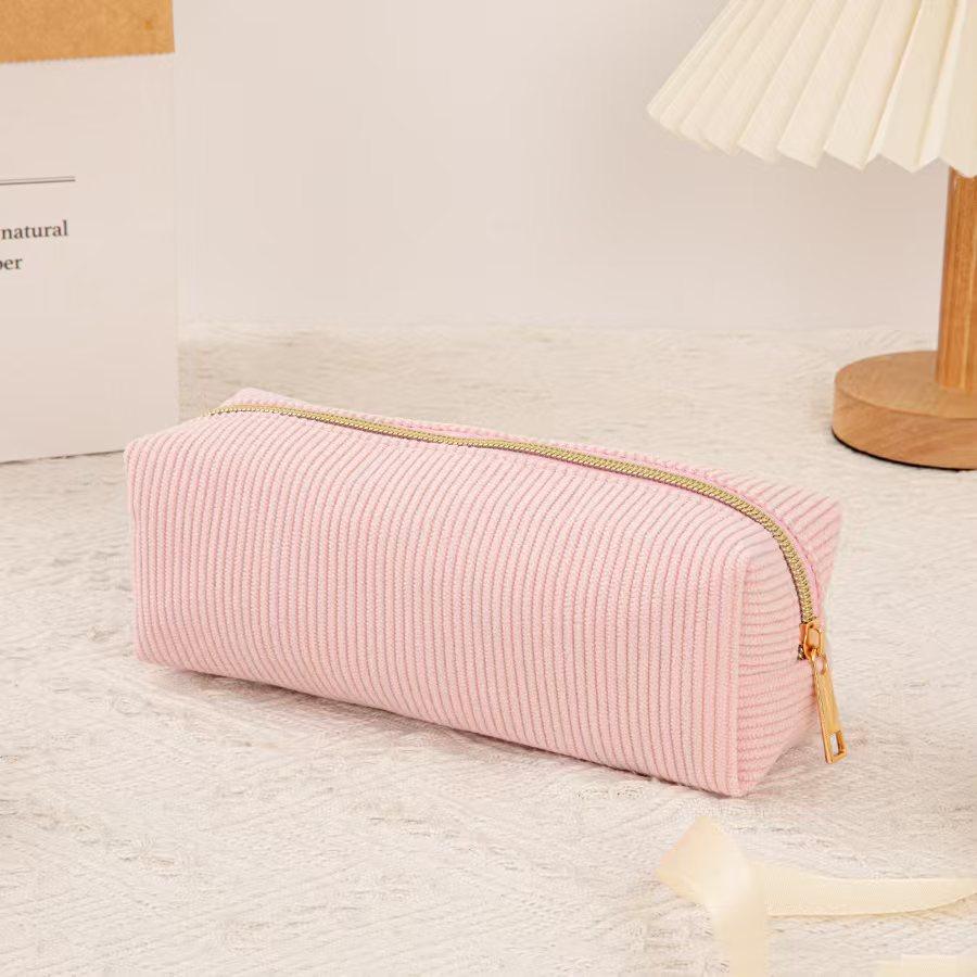 New Corduroy Large-capacity Pencil Bag Portable Pen Bag Stationery Storage Pencil Cases for Girls School Supplies
New Corduroy Large-capacity Pencil Bag Portable Pen Bag Stationery Storage Pencil Cases for Girls School Supplies