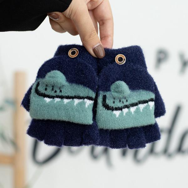 Kids Cartoon Dino Flip-Top Half-Finger Gloves for Ages 5-12 – Warm Autumn/Winter Wear for Boys & Girls
Kids Cartoon Dino Flip-Top Half-Finger Gloves for Ages 5-12 – Warm Autumn/Winter Wear for Boys & Girls