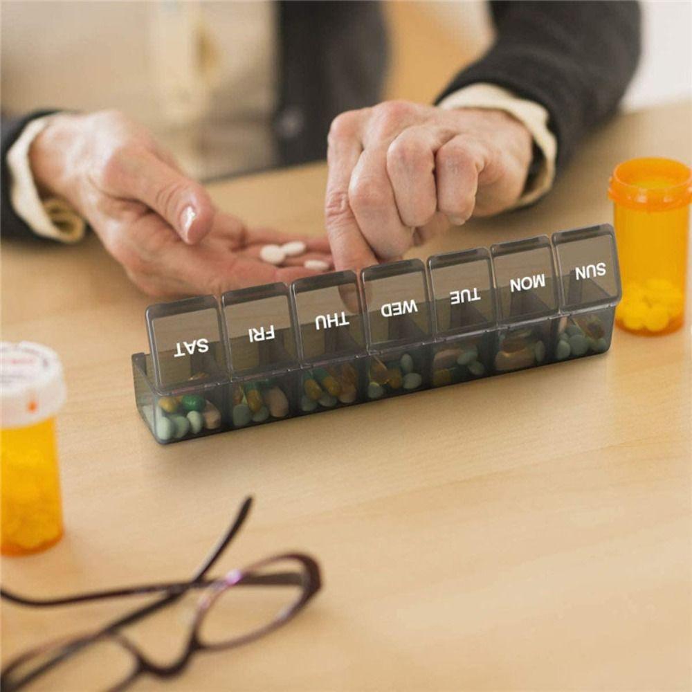 Organizer 7 Day Daily Vitamin Case Medicine Tablet Storage Pill Box Medicine Organizer Pill Case білий
Organizer 7 Day Daily Vitamin Case Medicine Tablet Storage Pill Box Medicine Organizer Pill Case білий