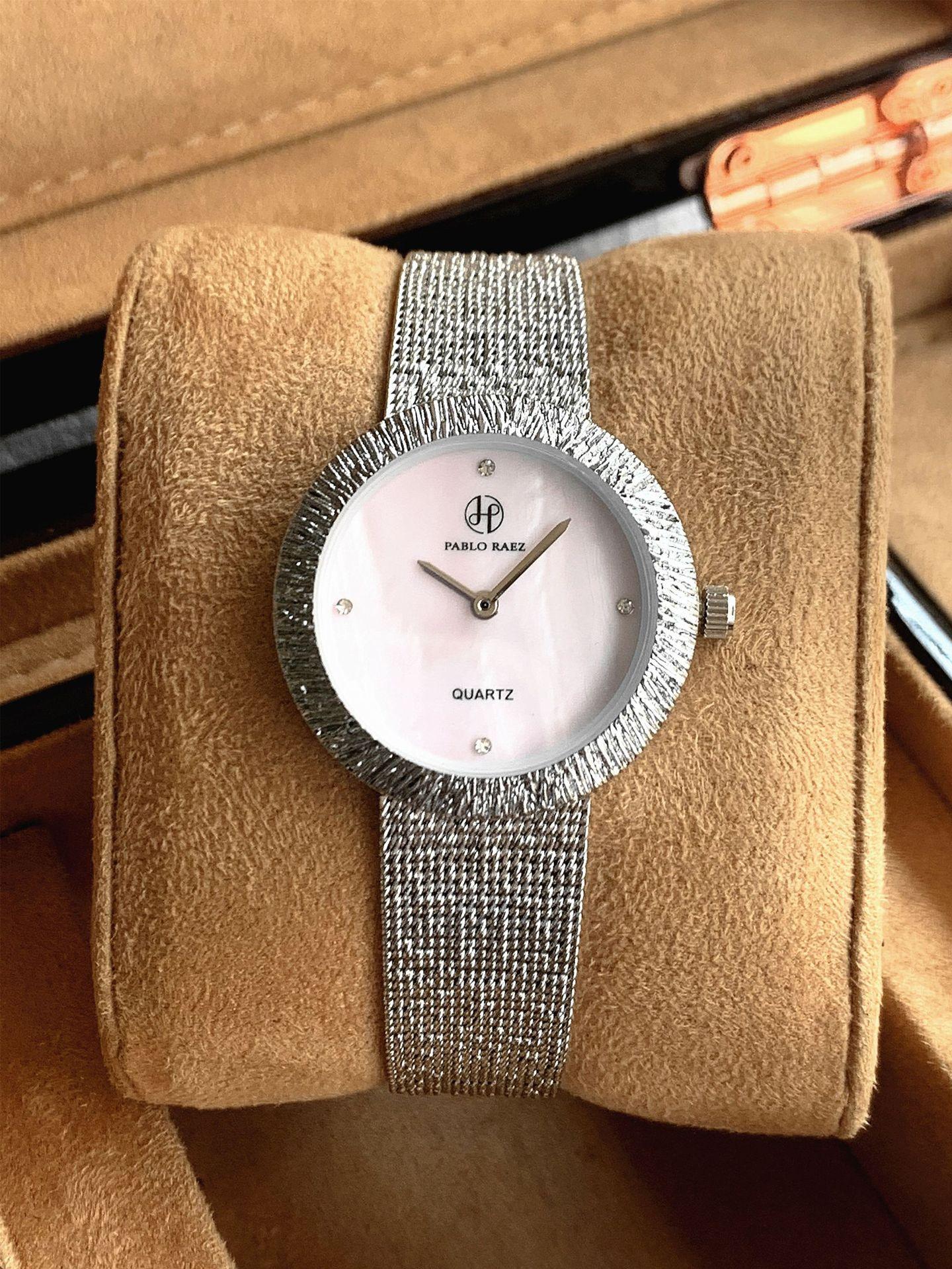 Brand Watch Fashion Beimu Face Women s Watches Waterproof Milan Strap Adjustable Female Quartz Wristwatches Free Box gift розовый цвет-серебро
Brand Watch Fashion Beimu Face Women s Watches Waterproof Milan Strap Adjustable Female Quartz Wristwatches Free Box gift розовый цвет-серебро