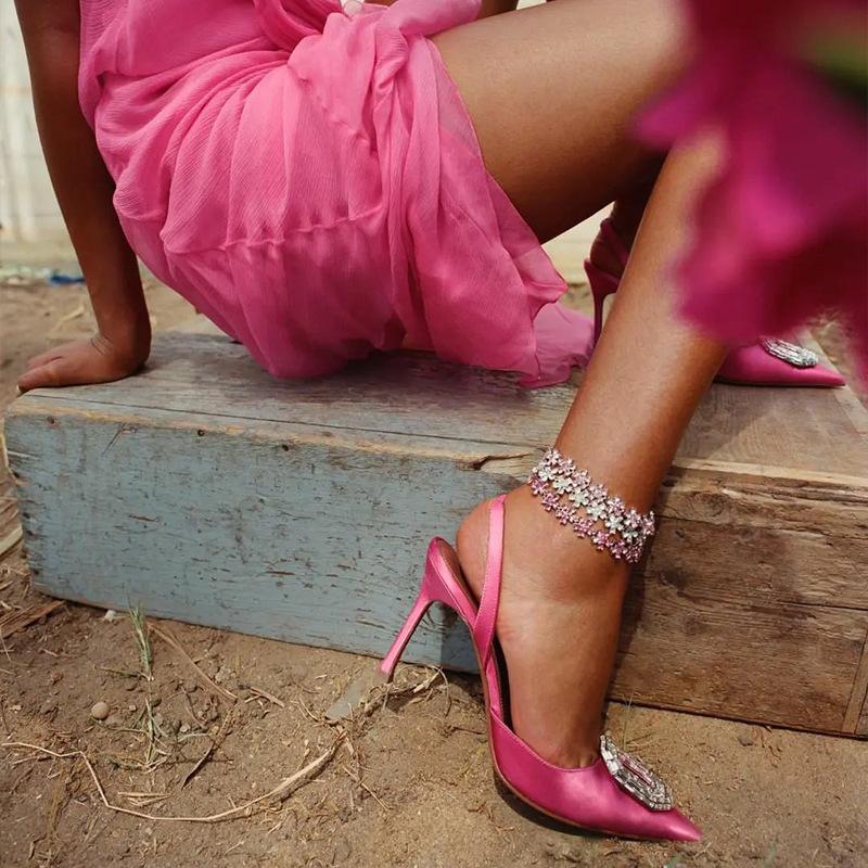 Oval rhinestone buckle bag head sandals 2024 spring new celebrity pointed thin heel hollow banquet high heels 43 рожевий червоний колір
Oval rhinestone buckle bag head sandals 2024 spring new celebrity pointed thin heel hollow banquet high heels 43 рожевий червоний колір