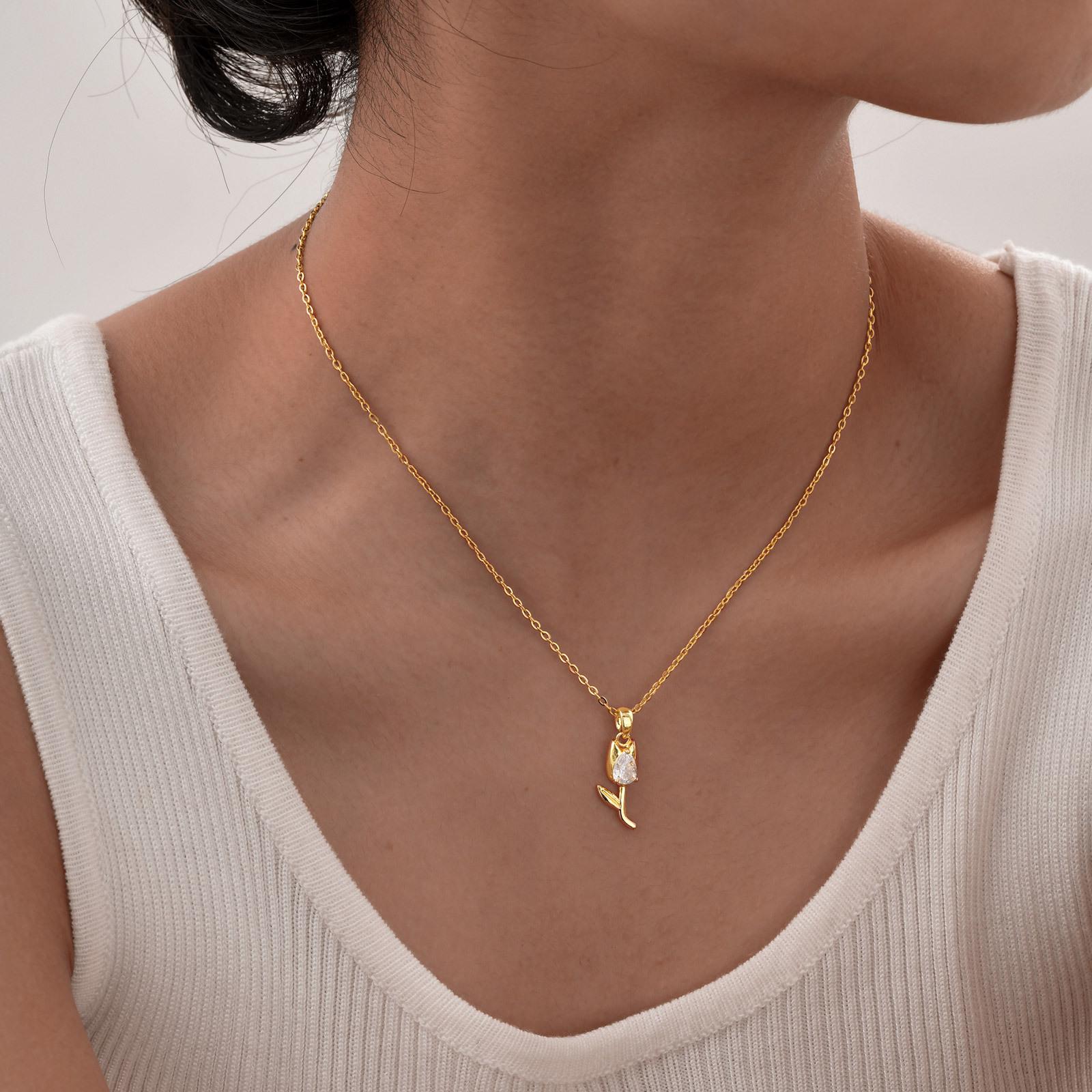 Dainty Shell Tulip Flower Pendant Necklaces For Women, Gold Color Stainless Steel Chain Necklace Simulated Pearl Charm Collar
Dainty Shell Tulip Flower Pendant Necklaces For Women, Gold Color Stainless Steel Chain Necklace Simulated Pearl Charm Collar