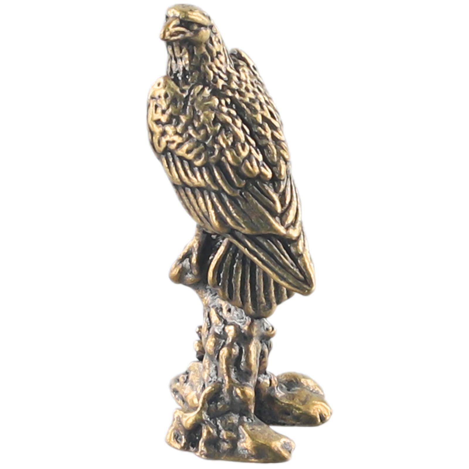 Creative Handmade Copper Eagle Ornament Vintage Bird Statue Sculptures Miniatures Home Office Desk Animal Decor
Creative Handmade Copper Eagle Ornament Vintage Bird Statue Sculptures Miniatures Home Office Desk Animal Decor