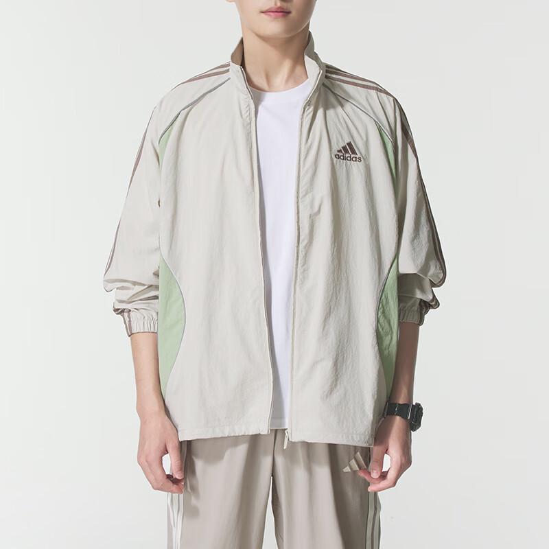 Adidas Men s Hooded Sports Jacket KE5846 XL
Adidas Men s Hooded Sports Jacket KE5846 XL