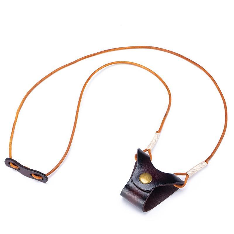 New leather glasses chain neck glasses rope retro glasses storage lanyard anti-drop rope portable sunglasses lanyard men
New leather glasses chain neck glasses rope retro glasses storage lanyard anti-drop rope portable sunglasses lanyard men
