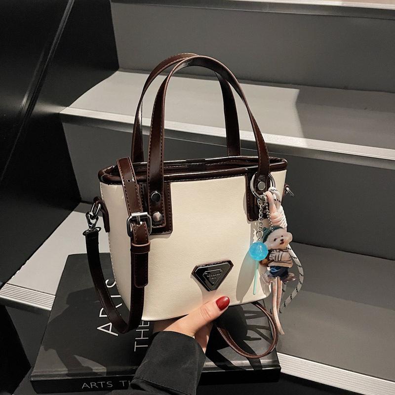 2025 Women s Crossbody Bag: Trendy Korean Style Square Shoulder Purse, Fashionable Small Basket Design
2025 Women s Crossbody Bag: Trendy Korean Style Square Shoulder Purse, Fashionable Small Basket Design