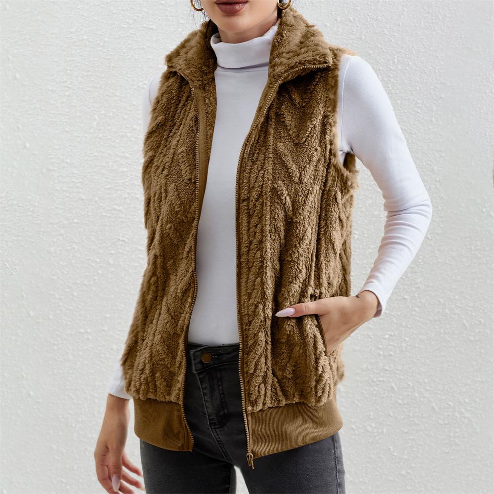 2024 New Women s Autumn/Winter Thickened Jacquard Double-Sided Fleece Sleeveless Vest 2XL
2024 New Women s Autumn/Winter Thickened Jacquard Double-Sided Fleece Sleeveless Vest 2XL