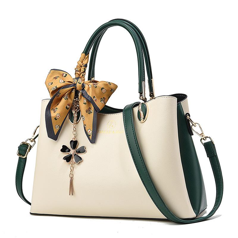 New Women s bag Female Shoulder bag Handbag for 2026 Fashi single shoulder bags luxury designer handbag square bag бежевый
New Women s bag Female Shoulder bag Handbag for 2026 Fashi single shoulder bags luxury designer handbag square bag бежевый