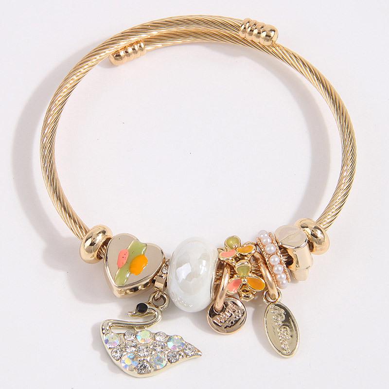 Stylish Metal Swan Pendant Multi-Element Bracelet білий
Stylish Metal Swan Pendant Multi-Element Bracelet білий