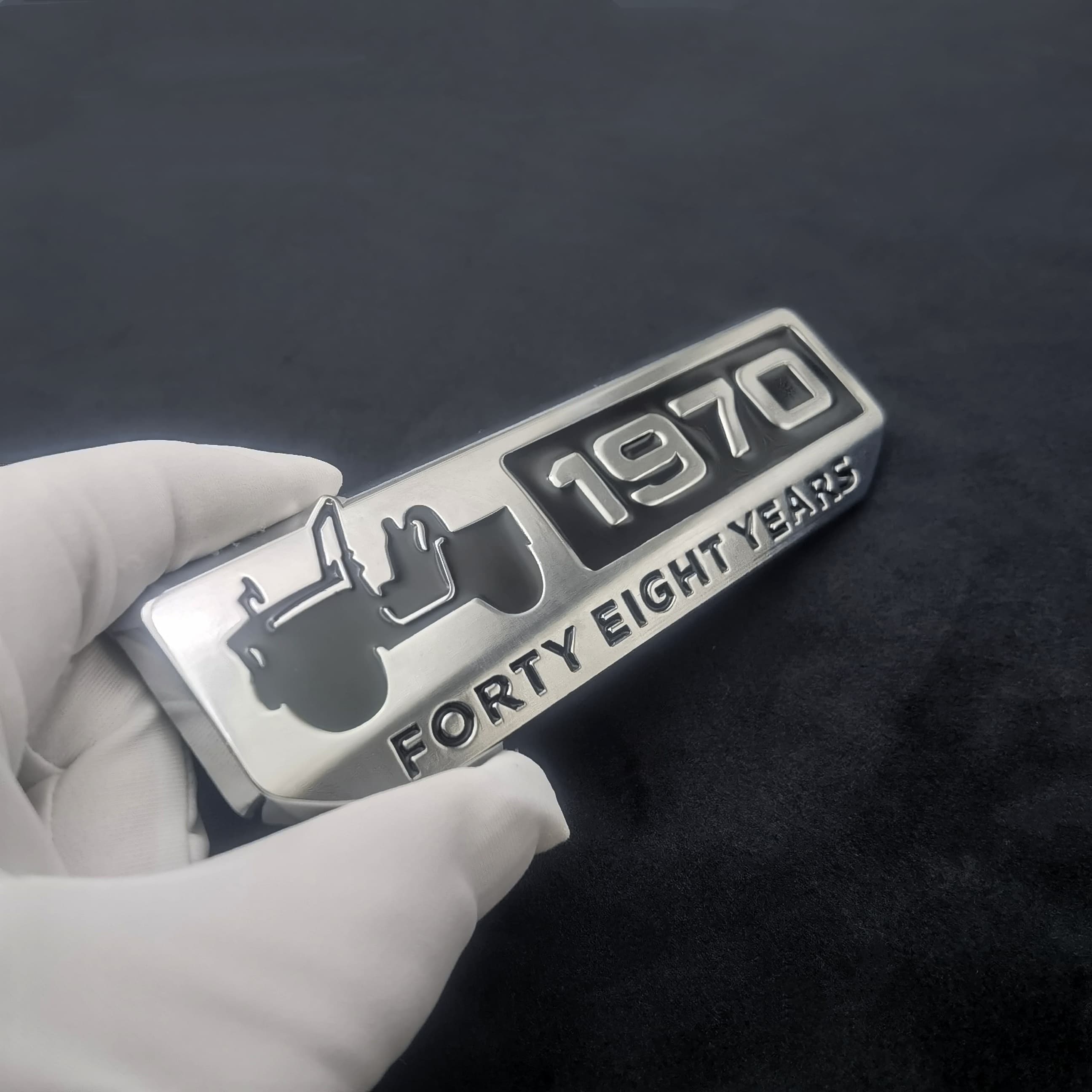 1Pc 3D Metal 1970 Commemorative Mark Car Body/Car Sider Fender/Car Rear Trunk Emblem Badge Sticker for Jimny JB23 JB43 JB64 JB74 Chrome Silvery Black
1Pc 3D Metal 1970 Commemorative Mark Car Body/Car Sider Fender/Car Rear Trunk Emblem Badge Sticker for Jimny JB23 JB43 JB64 JB74 Chrome Silvery Black