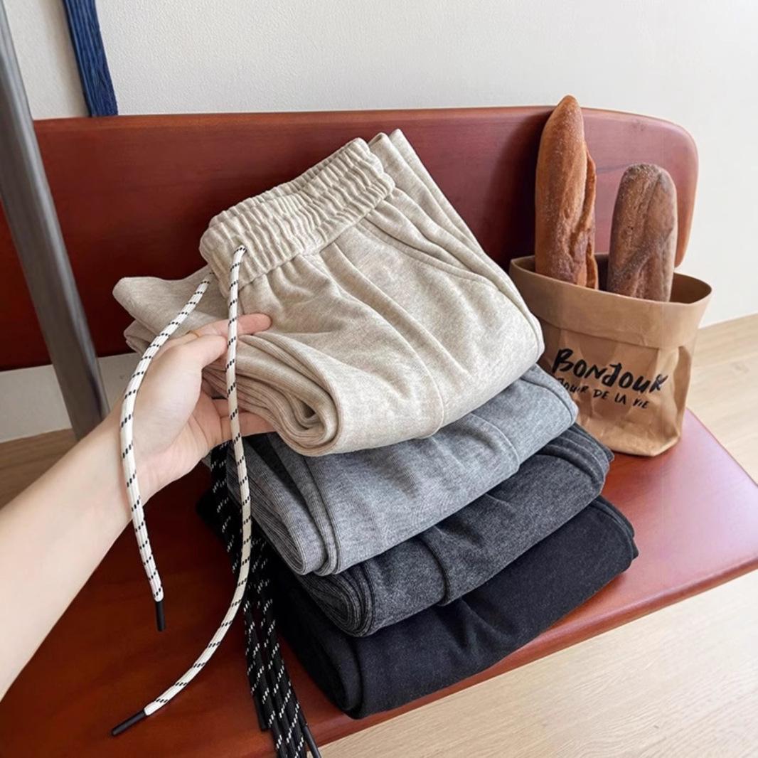 Korean Style Fleece-Lined Wide-Leg Pants - Women s Autumn/Winter High-Waisted Slimming Drawstring Floor-Length Pants M (96-110 jin)
Korean Style Fleece-Lined Wide-Leg Pants - Women s Autumn/Winter High-Waisted Slimming Drawstring Floor-Length Pants M (96-110 jin)
