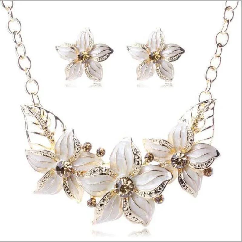 New Famous Brand Designer Ladies Necklace Pretty Jewelry Sets Enamel Jewelry Sets Fashion Geometric Circle Women Accessories білий
New Famous Brand Designer Ladies Necklace Pretty Jewelry Sets Enamel Jewelry Sets Fashion Geometric Circle Women Accessories білий