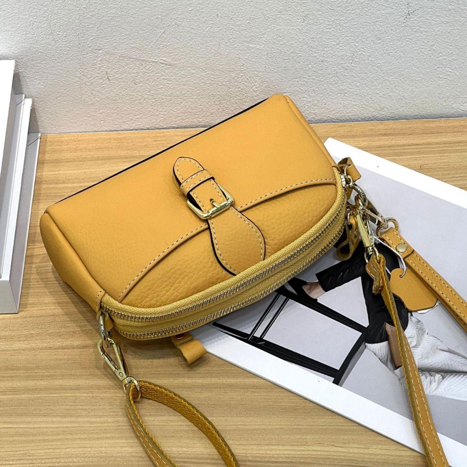 Cowhide Women s Bag Shoulder Crossbody Women s Bag Cute Fashion Shell Bag Mobile Phone Bag синій
Cowhide Women s Bag Shoulder Crossbody Women s Bag Cute Fashion Shell Bag Mobile Phone Bag синій