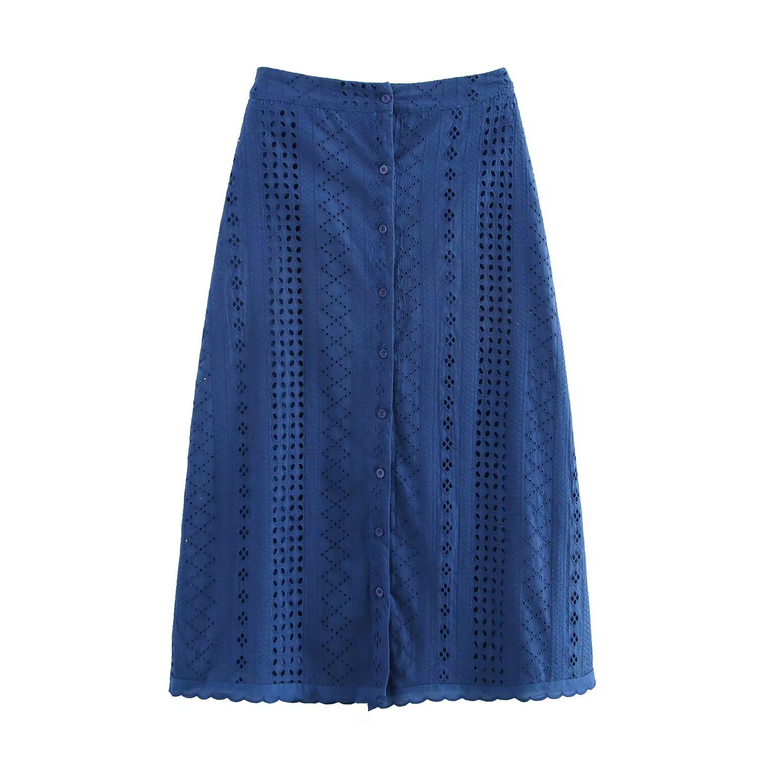 European & American Style Women s Fashion: Classic Hollow Embroidered A-Line Skirt Medium
European & American Style Women s Fashion: Classic Hollow Embroidered A-Line Skirt Medium