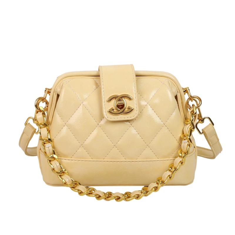 Сумка-ракушка новая нишевая маленькая квадратная сумка портативная с ромбовидной цепочкой вышивка нитками женская на плечо через плечо жёлтый
Сумка-ракушка новая нишевая маленькая квадратная сумка портативная с ромбовидной цепочкой вышивка нитками женская на плечо через плечо жёлтый