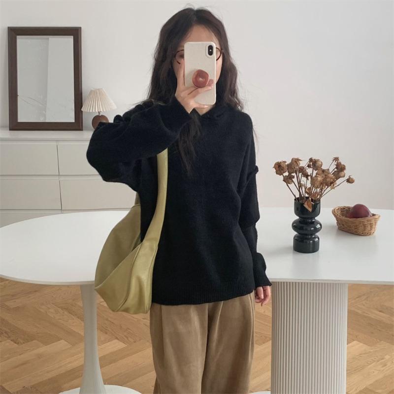 Hooded knitted sweater top women s autumn and winter new small temperament inside with pullover sweater women s outside One Size чорний
Hooded knitted sweater top women s autumn and winter new small temperament inside with pullover sweater women s outside One Size чорний