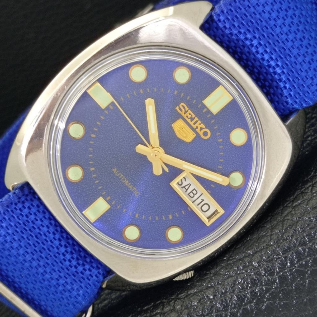 ВИНТАЖНЫЕ МУЖСКИЕ ЧАСЫ SEIKO 5 AUTOMATIC 6119C ЯПОНИЯ ЦИФЕРБЛАТ СИНИЙ ЦВЕТ a500091-2 R151a-a500091
ВИНТАЖНЫЕ МУЖСКИЕ ЧАСЫ SEIKO 5 AUTOMATIC 6119C ЯПОНИЯ ЦИФЕРБЛАТ СИНИЙ ЦВЕТ a500091-2 R151a-a500091