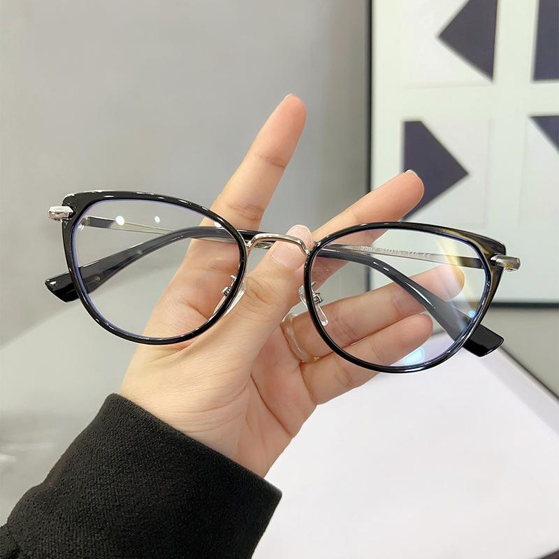 JYL TS Sunglasses Women UV Protection Small Frame YH9562 A-8392
JYL TS Sunglasses Women UV Protection Small Frame YH9562 A-8392
