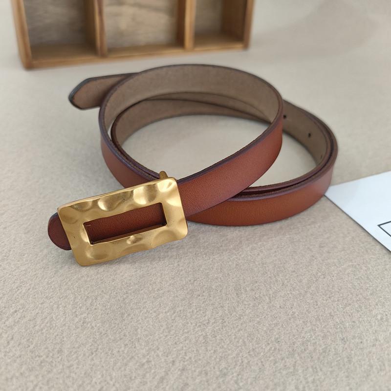 Женский двухслойный ремень из натуральной кожи с пряжкой из сплава, повседневный аксессуар, мода светло-коричневого
Женский двухслойный ремень из натуральной кожи с пряжкой из сплава, повседневный аксессуар, мода светло-коричневого