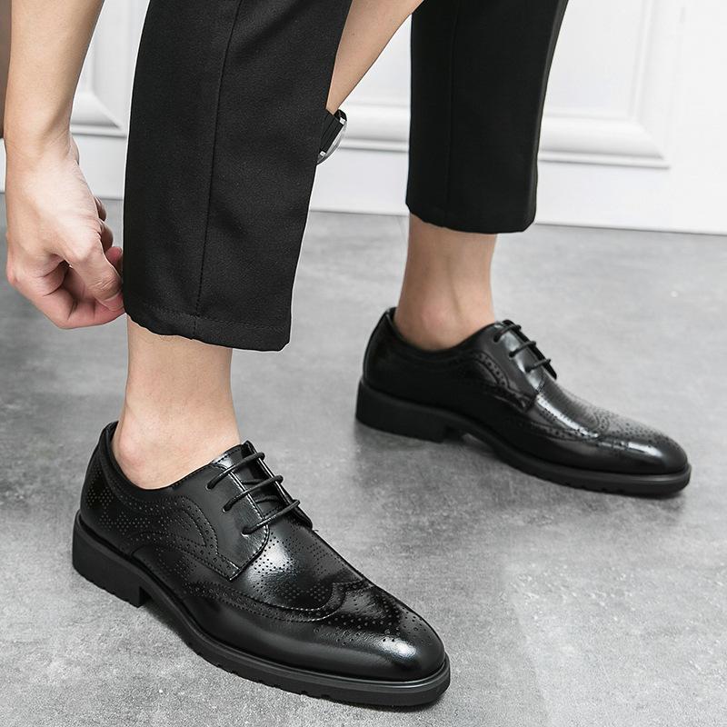 Men s shoes large size new casual leather shoes fashion business dress shoes trend British style wedding groom leather shoes 38
Men s shoes large size new casual leather shoes fashion business dress shoes trend British style wedding groom leather shoes 38