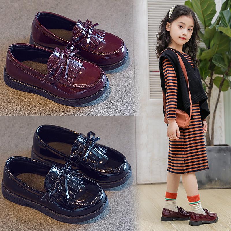 2024 Spring Black Princess Performance Shoes for Girls - Soft-Soled Leather Size 21-25: 5 pairs
2024 Spring Black Princess Performance Shoes for Girls - Soft-Soled Leather Size 21-25: 5 pairs