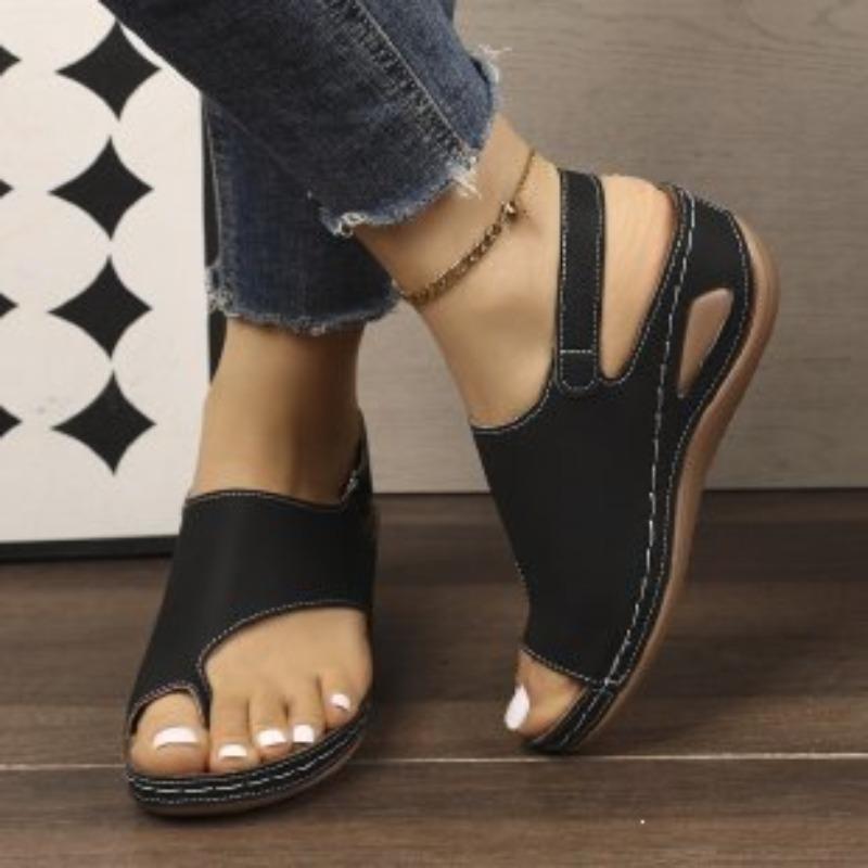 Women s High-heeled Shoes, Velcro-covered Thick-soled Beach Flip-flops 43 чорний
Women s High-heeled Shoes, Velcro-covered Thick-soled Beach Flip-flops 43 чорний