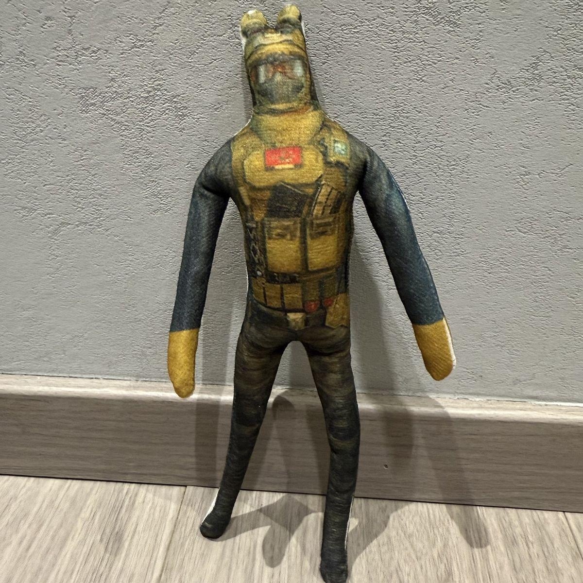 Доступний: Дельта Форс Темно-синя Абстрактна Лялька на шарнірах з Мишкою Улулу та Каркасом із Сухого Залізного Дроту. 26 cm
Доступний: Дельта Форс Темно-синя Абстрактна Лялька на шарнірах з Мишкою Улулу та Каркасом із Сухого Залізного Дроту. 26 cm