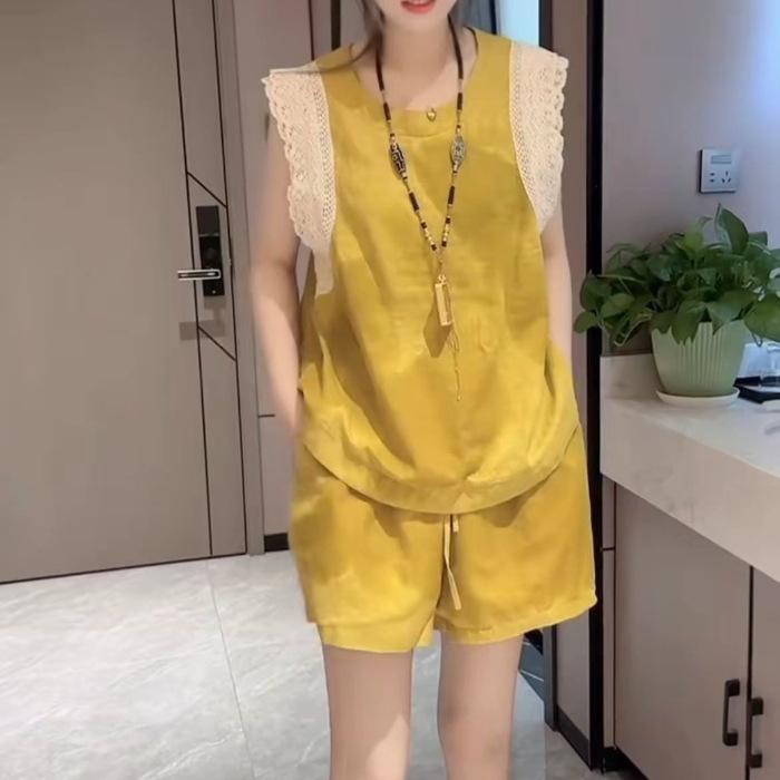 Fashion and thin two-piece set, summer new splicing top, casual lace loose foreign style shorts set, women S жёлтый
Fashion and thin two-piece set, summer new splicing top, casual lace loose foreign style shorts set, women S жёлтый