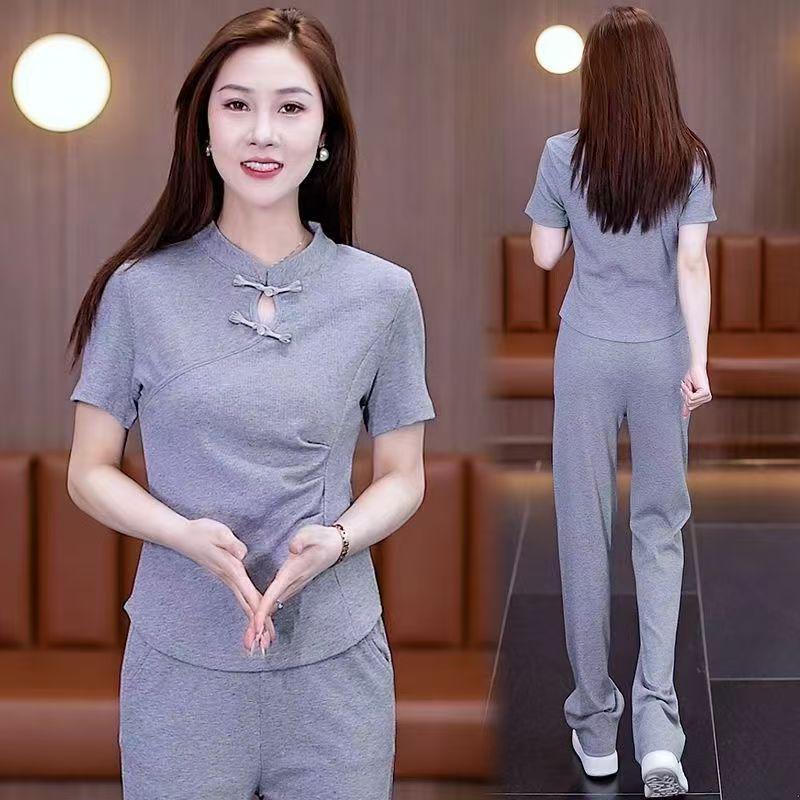 2025 Summer Women s Casual Sportswear Set: Frog Button Top & Wide-Leg Pants 2XL (130-150 Jin)
2025 Summer Women s Casual Sportswear Set: Frog Button Top & Wide-Leg Pants 2XL (130-150 Jin)