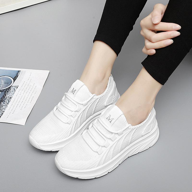 Autumn new breathable fly-woven casual shoes fashion trend shoes sports shoes 35 білий
Autumn new breathable fly-woven casual shoes fashion trend shoes sports shoes 35 білий