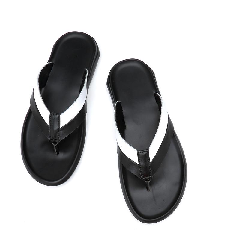 Flip-flops men s cowhide sandals men s trend casual sandals outdoor beach slippers 45 чорний
Flip-flops men s cowhide sandals men s trend casual sandals outdoor beach slippers 45 чорний