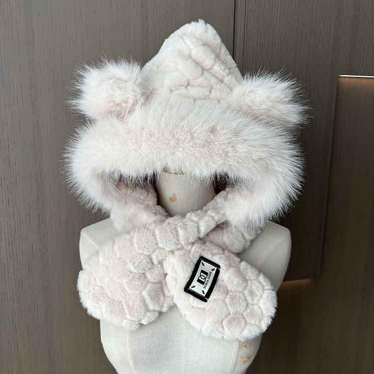 Winter Versatile Plaid Plush Hat Scarf Integrated Two-Piece Set Thickened Cold-Proof Ear Hat Female Student One-Piece Hat One Size молоко, білий колір
Winter Versatile Plaid Plush Hat Scarf Integrated Two-Piece Set Thickened Cold-Proof Ear Hat Female Student One-Piece Hat One Size молоко, білий колір