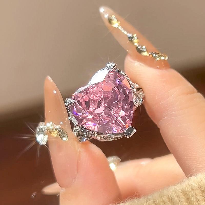 Set Jewelry Ring Necklace Color Zirconium Niche High-End Light Luxury Yellow Diamond Pink Diamond Women S Goods
Set Jewelry Ring Necklace Color Zirconium Niche High-End Light Luxury Yellow Diamond Pink Diamond Women S Goods