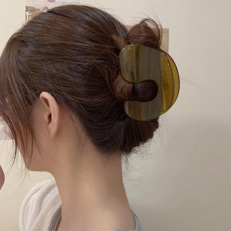 8.5CM Large Hair Claws Banana for Hair Clip Ladies Acrylic Barrette Buckle for Women s Hair Korean Female Accessories 8.5cm
8.5CM Large Hair Claws Banana for Hair Clip Ladies Acrylic Barrette Buckle for Women s Hair Korean Female Accessories 8.5cm