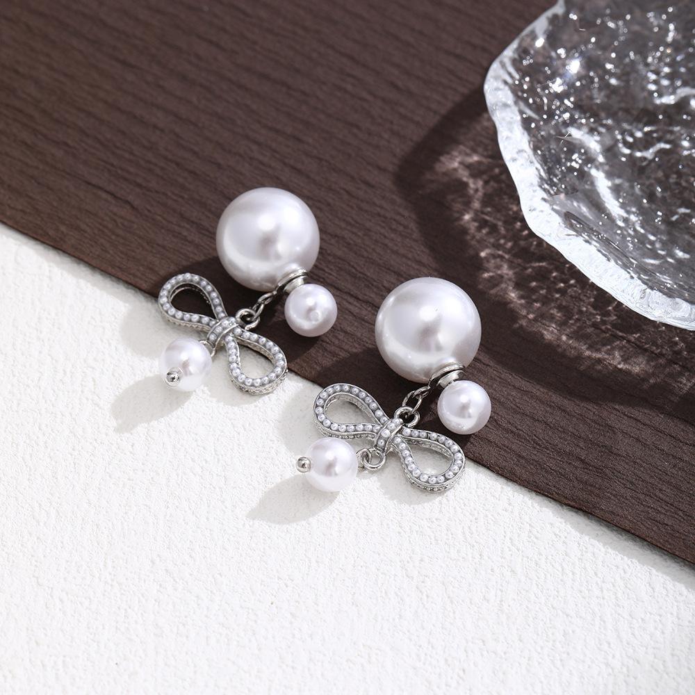 Pearl Bow Pendant Earrings Light Luxury Premium Temperament Atmospheric Earrings Earrings
Pearl Bow Pendant Earrings Light Luxury Premium Temperament Atmospheric Earrings Earrings