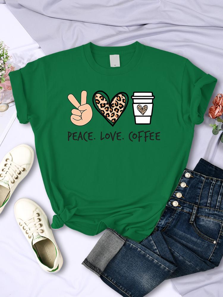 Женские футболки с принтом «Peace Love Coffee», хлопковые футболки высокого качества, фирменные дышащие футболки, уличные футболки с круглым вырезом для женщин 4XL
Женские футболки с принтом «Peace Love Coffee», хлопковые футболки высокого качества, фирменные дышащие футболки, уличные футболки с круглым вырезом для женщин 4XL