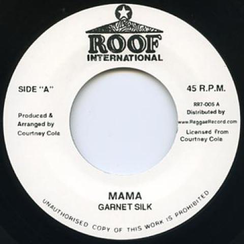 7inch Record GARNETT SILK - Mama / Mama (Semi Acappella) RR7005 Roof Internatio 2016 Japan Reggae, Ska & Dub
7inch Record GARNETT SILK - Mama / Mama (Semi Acappella) RR7005 Roof Internatio 2016 Japan Reggae, Ska & Dub