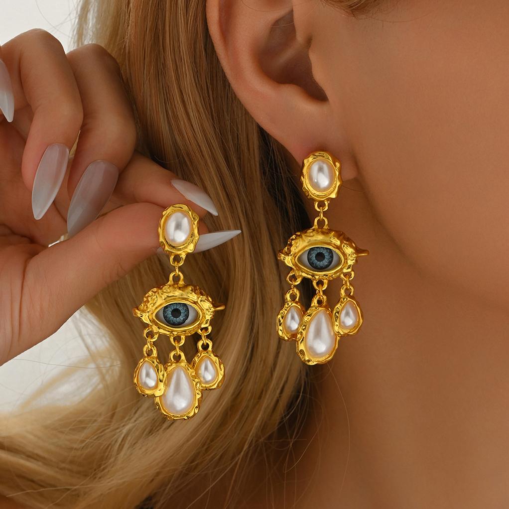 Exaggerated Big Eyes Dangle Earrings Fashion Pearl Tassels Pendant Earrings Luxury Charms Baroque Pearl Gold Color Ear Zircon
Exaggerated Big Eyes Dangle Earrings Fashion Pearl Tassels Pendant Earrings Luxury Charms Baroque Pearl Gold Color Ear Zircon