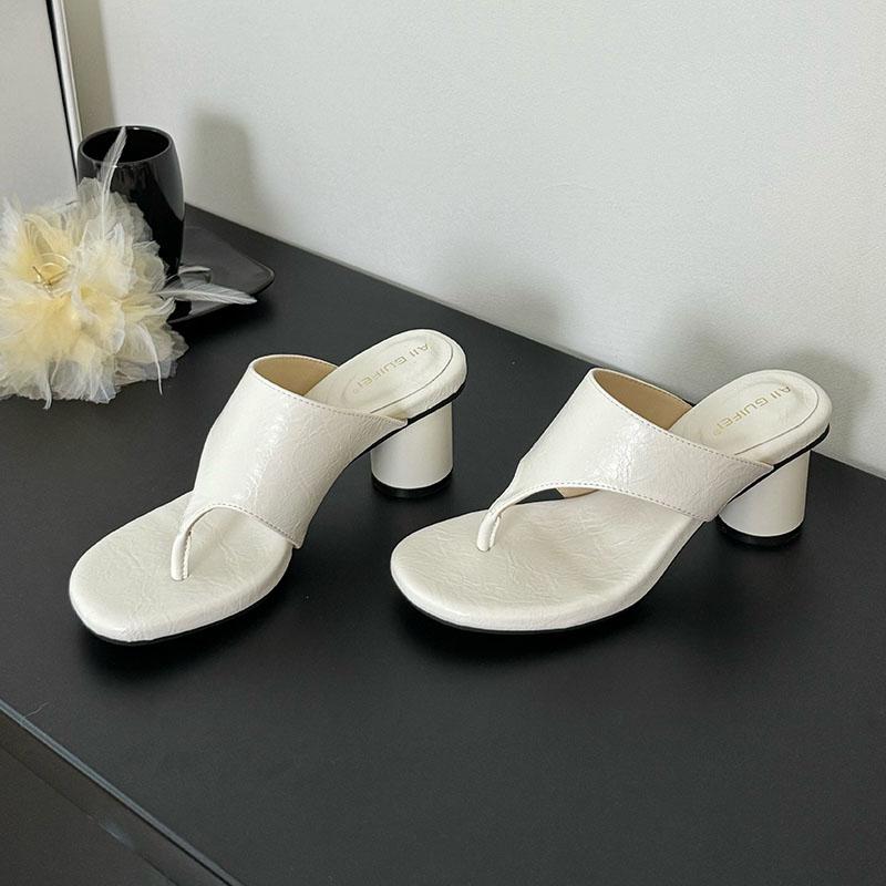 Fashion Red Footwear Fashion Round Heels Ladies Slippers Female Flip flops Elegant Women Heeled Slippers Sandals Slides Shoes Pumps 35 бежевый
Fashion Red Footwear Fashion Round Heels Ladies Slippers Female Flip flops Elegant Women Heeled Slippers Sandals Slides Shoes Pumps 35 бежевый