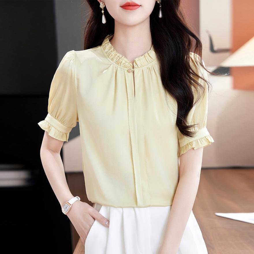 Silk shirt women s short sleeves spring new fashion solid color lace collar design mulberry silk top 2XL
Silk shirt women s short sleeves spring new fashion solid color lace collar design mulberry silk top 2XL