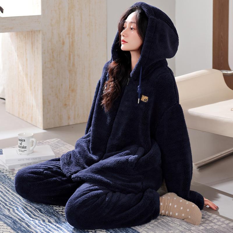 Pajamas women s winter coral fleece thickened fleece warm autumn and winter flannel can be worn outside hooded winter loungewear xxxl recommended 80-90kg
Pajamas women s winter coral fleece thickened fleece warm autumn and winter flannel can be worn outside hooded winter loungewear xxxl recommended 80-90kg