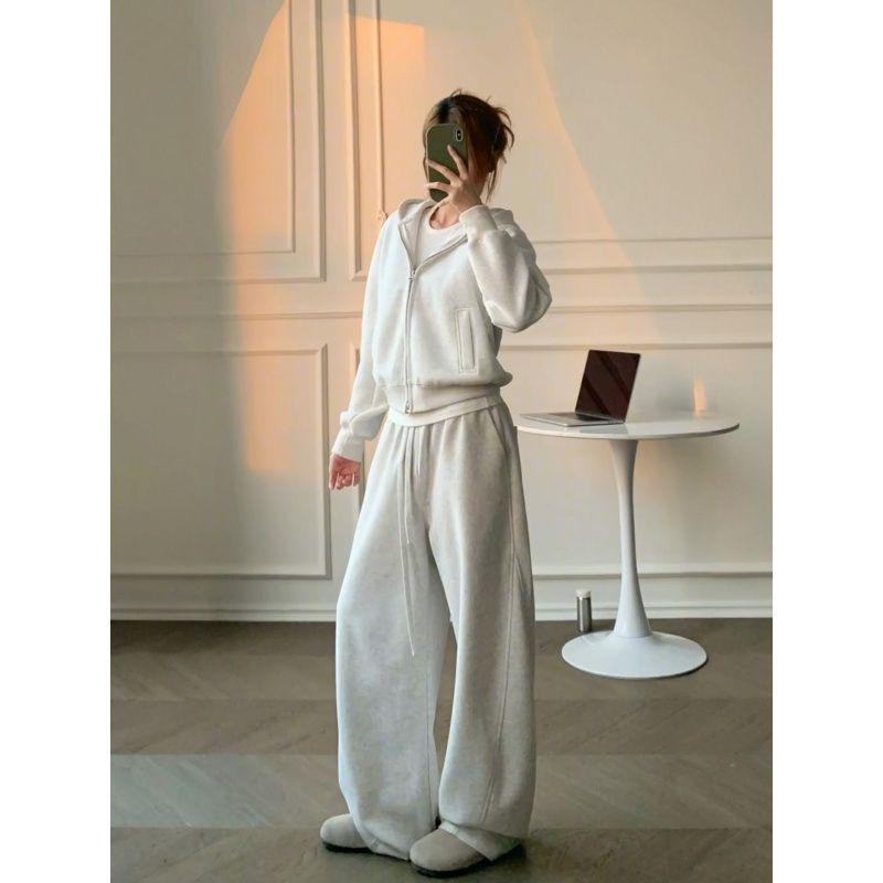 Women s Sporty Chic Hoodie & Wide-Leg Pants Set - Spring/Fall Fashion with Relaxed Fit Medium
Women s Sporty Chic Hoodie & Wide-Leg Pants Set - Spring/Fall Fashion with Relaxed Fit Medium