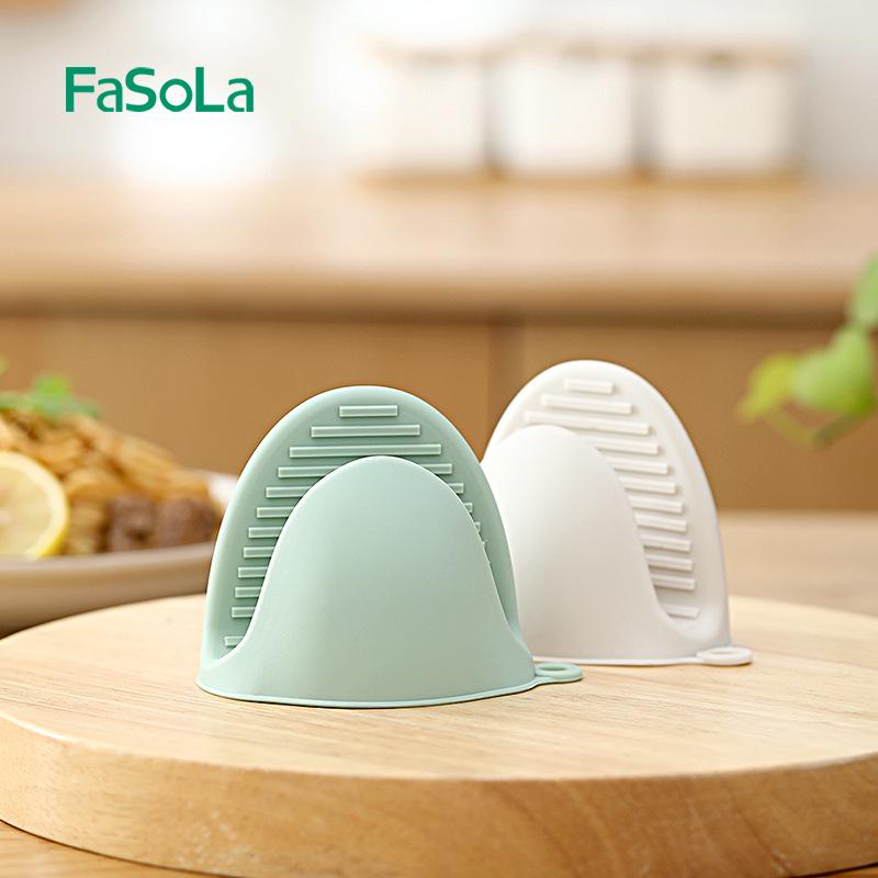 Fasola Silicone Heat-Resistant Microwave Mitts and Tray Holder бежевый
Fasola Silicone Heat-Resistant Microwave Mitts and Tray Holder бежевый