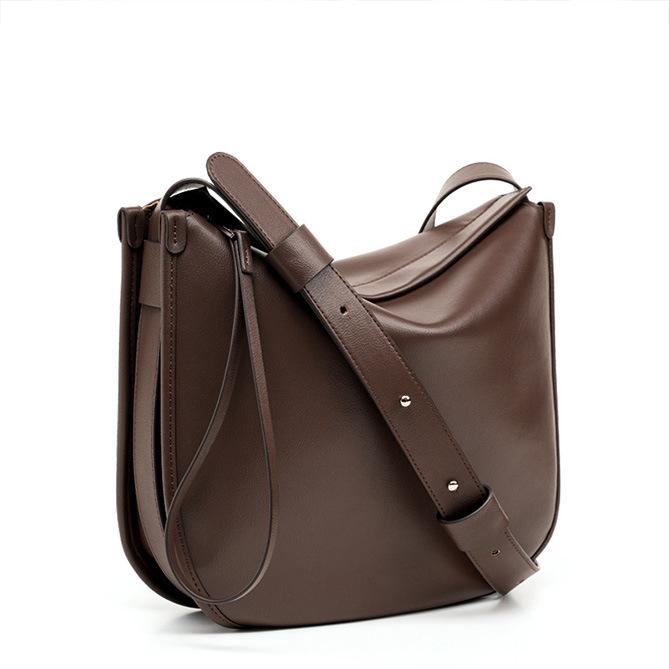 New Tote Bag with Lazy Style, Women s Leather Bag, Comfortable Soft Cowhide, Large Capacity, Minimalist Commuting Shoulder Bag, Crossbody Bag темно-коричневого кольору
New Tote Bag with Lazy Style, Women s Leather Bag, Comfortable Soft Cowhide, Large Capacity, Minimalist Commuting Shoulder Bag, Crossbody Bag темно-коричневого кольору